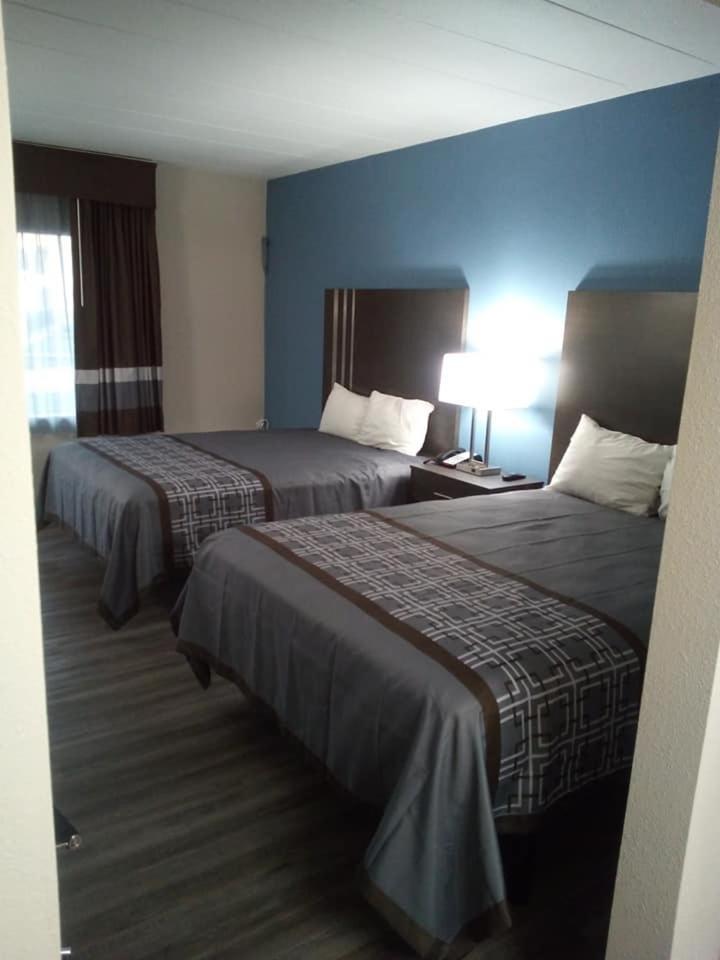 Motel 6 Берлінгтон Екстер'єр фото